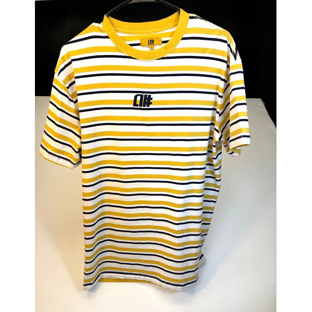 Y2K Alphanumeric T-Shirt Mens XL Yellow Navy White Stripe Embroidered Logo